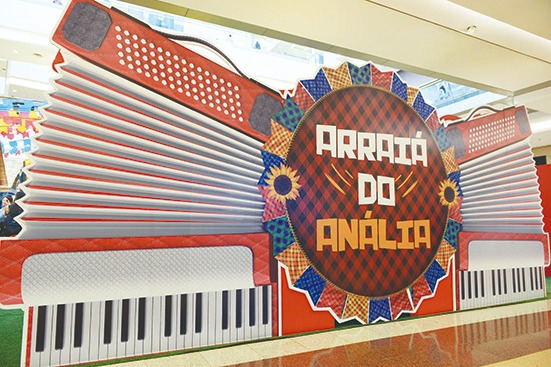 São Paulo para crianças - Música ao vivo! Arraiá do Anália está de volta  com circuito de brincadeiras valendo presentes ao final!