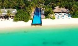 Ilhas Maldivas - Piscina & Mar